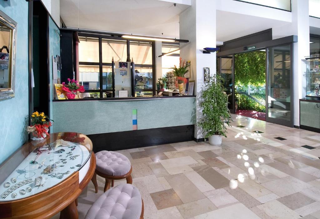 Hotel Acropolis Cattolica Ngoại thất bức ảnh